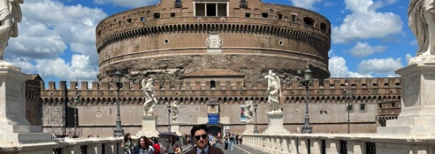 Inspiración y Comunidad: La Experiencia de un Estudiante del Colegio Santiago en la Peregrinación a Roma Inspiración y Comunidad: La Experiencia de un Estudiante del Colegio Santiago en la Peregrinación a Roma
