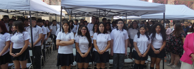Estudiantes de 8° Básico vivieron su Ceremonia de Graduación 2025 en el Colegio Dagoberto Godoy N°3